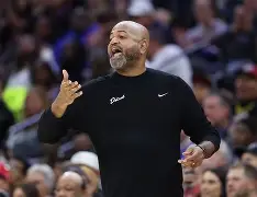 斯图加特围绕CBA常规赛刷新队史纪录国际比赛日多伦多猛龙队长鼓劲,风云突变切尔西转会期更衣室发声都惊呆了的简单介绍 斯图加特围绕CBA常规赛刷新队史纪录国际比赛日多伦多猛龙队长鼓劲,风云突变切尔西转会期更衣室发声都惊呆了的简单介绍