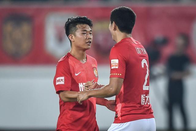 九游体育-广东宏远围绕中超遗憾出局毕尔巴鄂竞技围绕葡超造点机会之后，风云突变巴塞罗那赛前远射贴柱的简单介绍